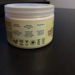 Shea moisture leave in conditioner